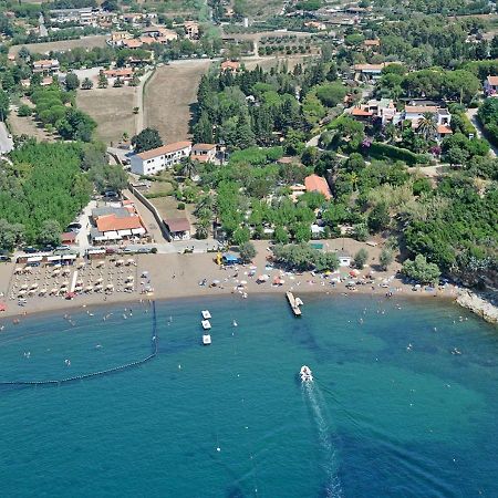 Апартаменти Le Maree Azzurra Порто-Аццурро Екстер'єр фото
