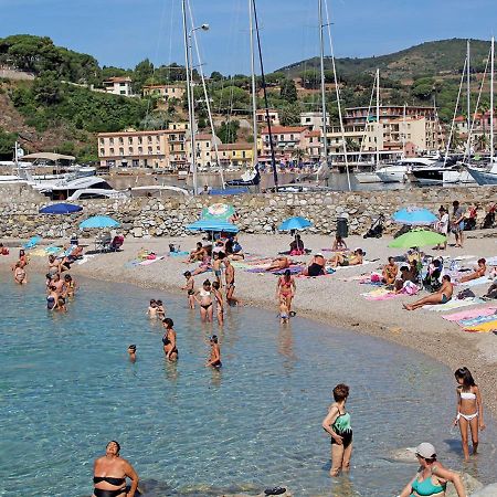 Апартаменти Le Maree Azzurra Порто-Аццурро Екстер'єр фото
