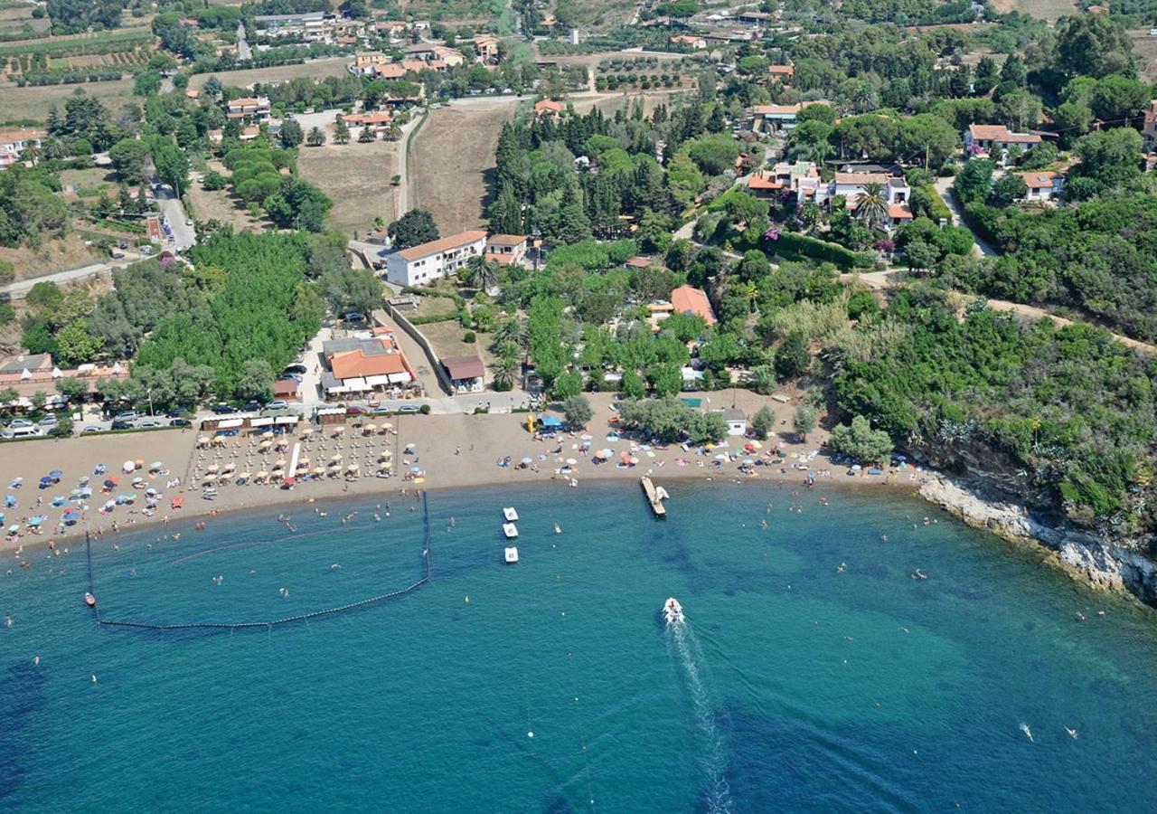 Апартаменти Le Maree Azzurra Порто-Аццурро Екстер'єр фото