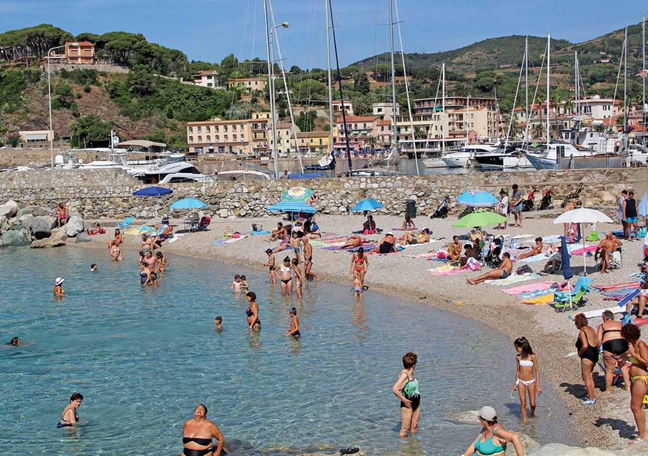 Апартаменти Le Maree Azzurra Порто-Аццурро Екстер'єр фото